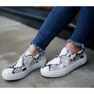 Steve Madden Gills Platform Slide-on Black & White Snakeskin Sneakers
